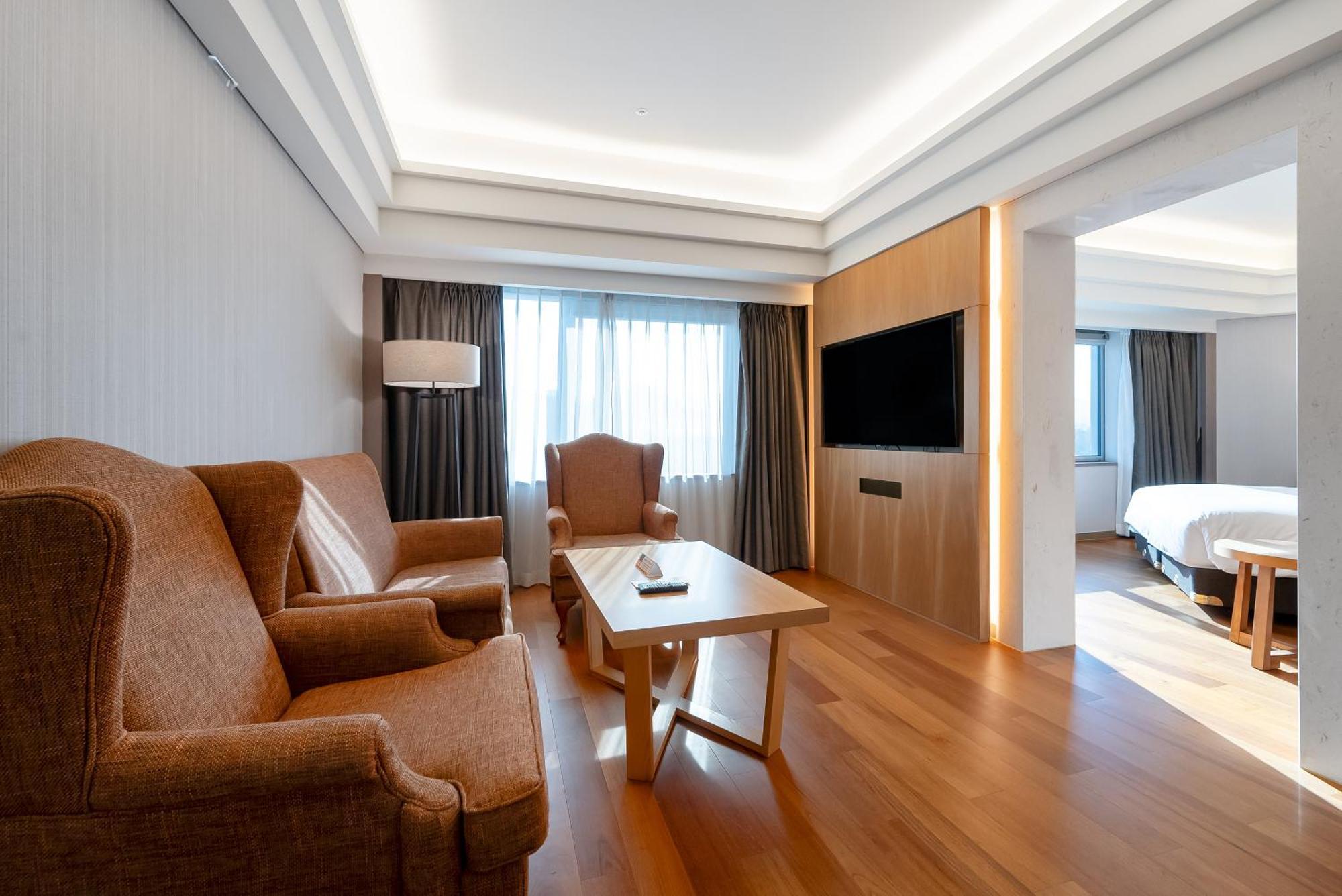Hotel Interburgo Τεγκού Εξωτερικό φωτογραφία